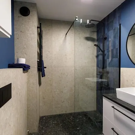 Urban Chic - Old Town - Great Location - Jana Pawla 33 דירה